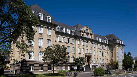 Denkmalgeschütztes Mathematikzentrum am Campus Poppelsdorf