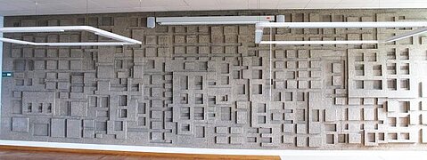 Wandmosaik im Sitzungssaal (6. OG)