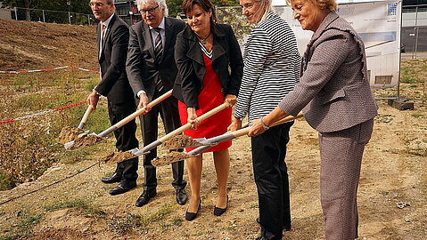 Spatenstich Elektrotechnik Melaten